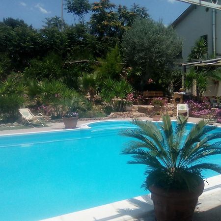 Villa Casa Vacanze Laura Caltanissetta Exterior foto